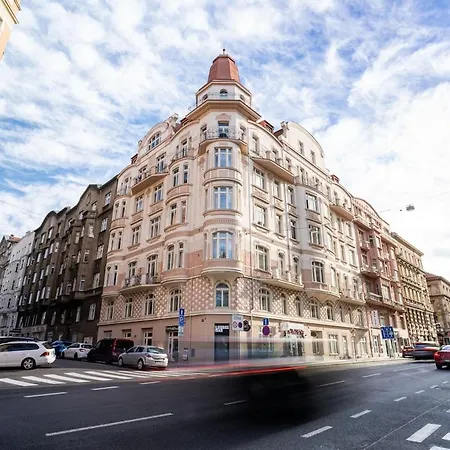 Bright 1 Br, Close To Malá Strana&dancing House Apartamento *