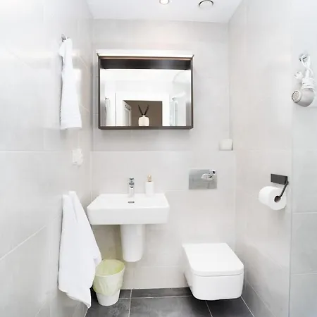 Apartamento Bright 1 Br, Close To Malá Strana&dancing House *