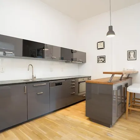 Bright 1 Br, Close To Malá Strana&dancing House Apartamento *