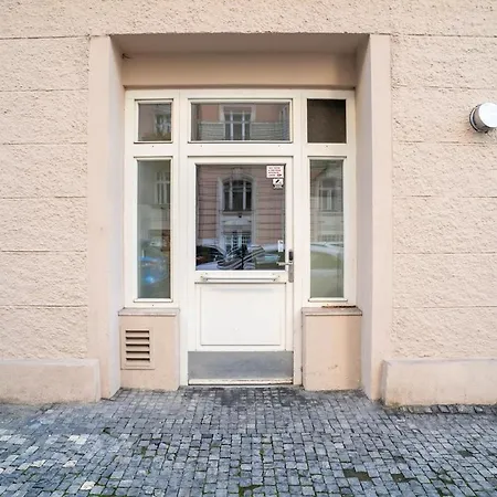Bright 1 Br, Close To Malá Strana&dancing House *